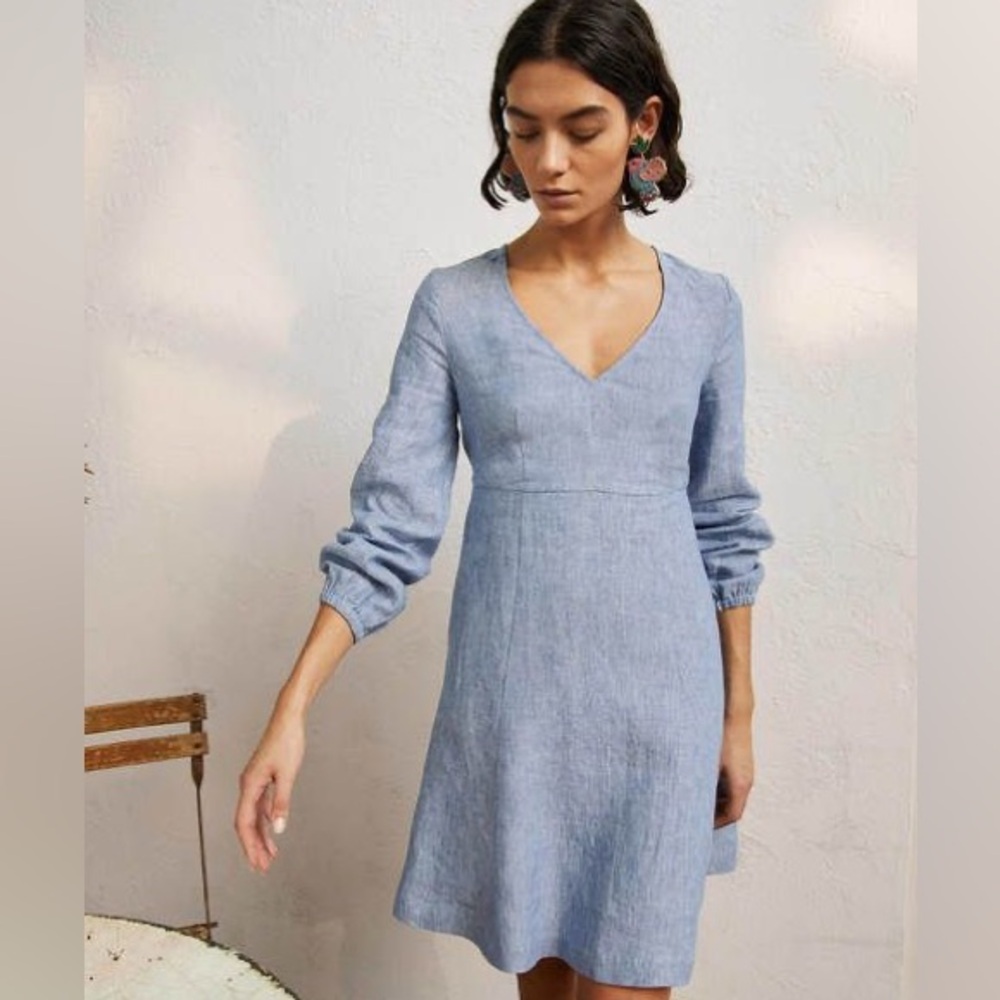 Boden V-Neck Flippy Mini Dress